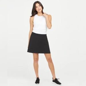 Spanx 50272 The Get Moving Skort 17” Black‎ Large
